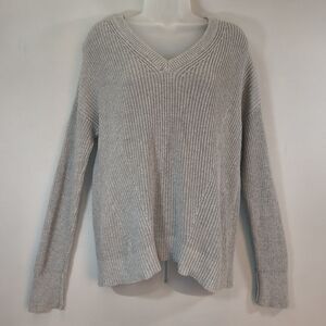Kensie Women's Gray V-Neck Long Sleeve Knit Sweater , Size L